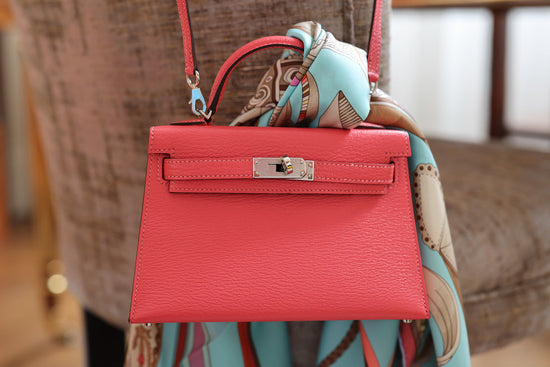 Hermes Mini Kelly 19cm Chevre Mysore Goatskin Leather Gold Hardware, Rose  Confetti 1Q - SYMode Vip