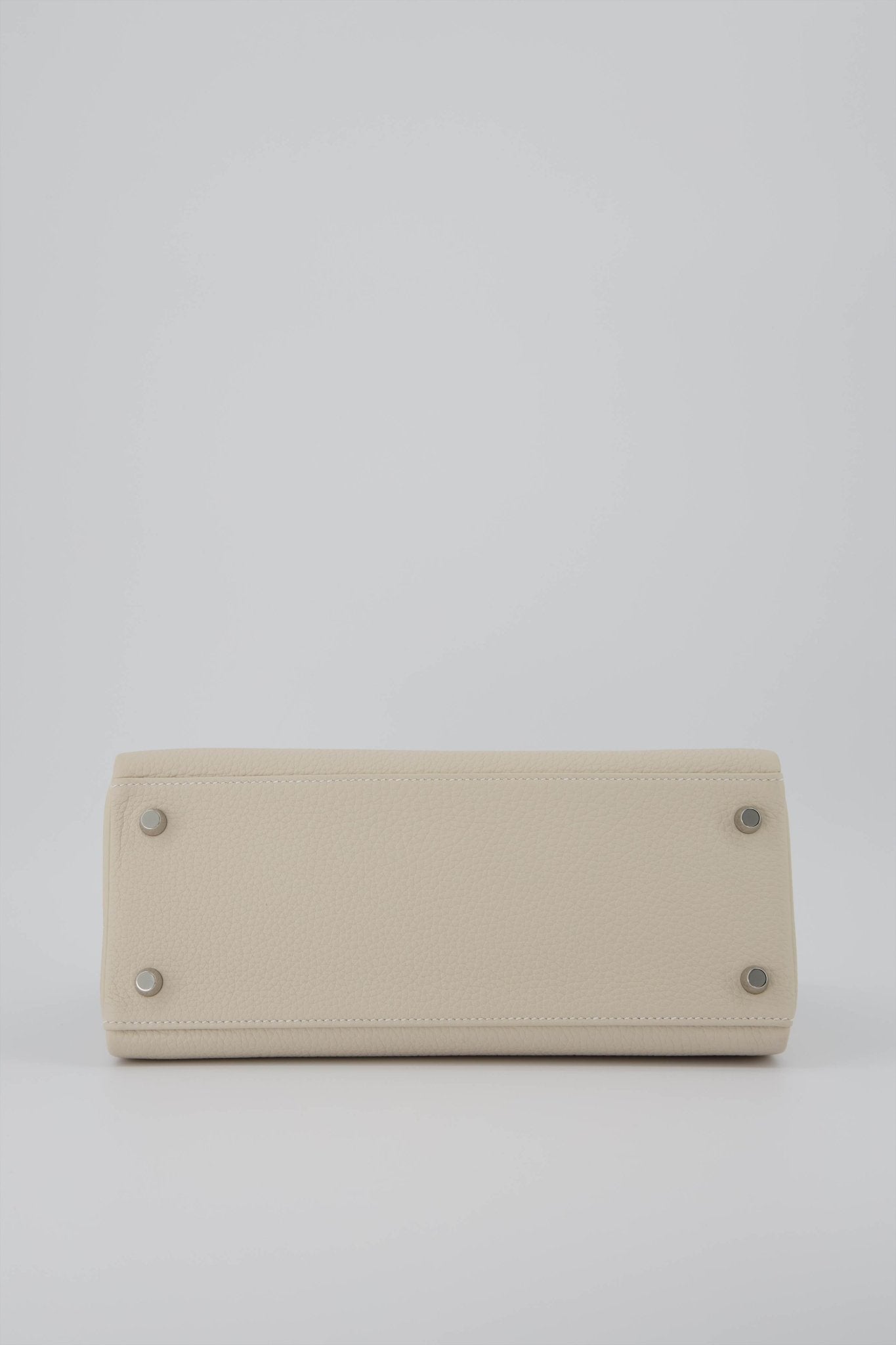 Hermes Kelly 28 Returnee Handbag Craie Togo Leather With Palladium Hardware