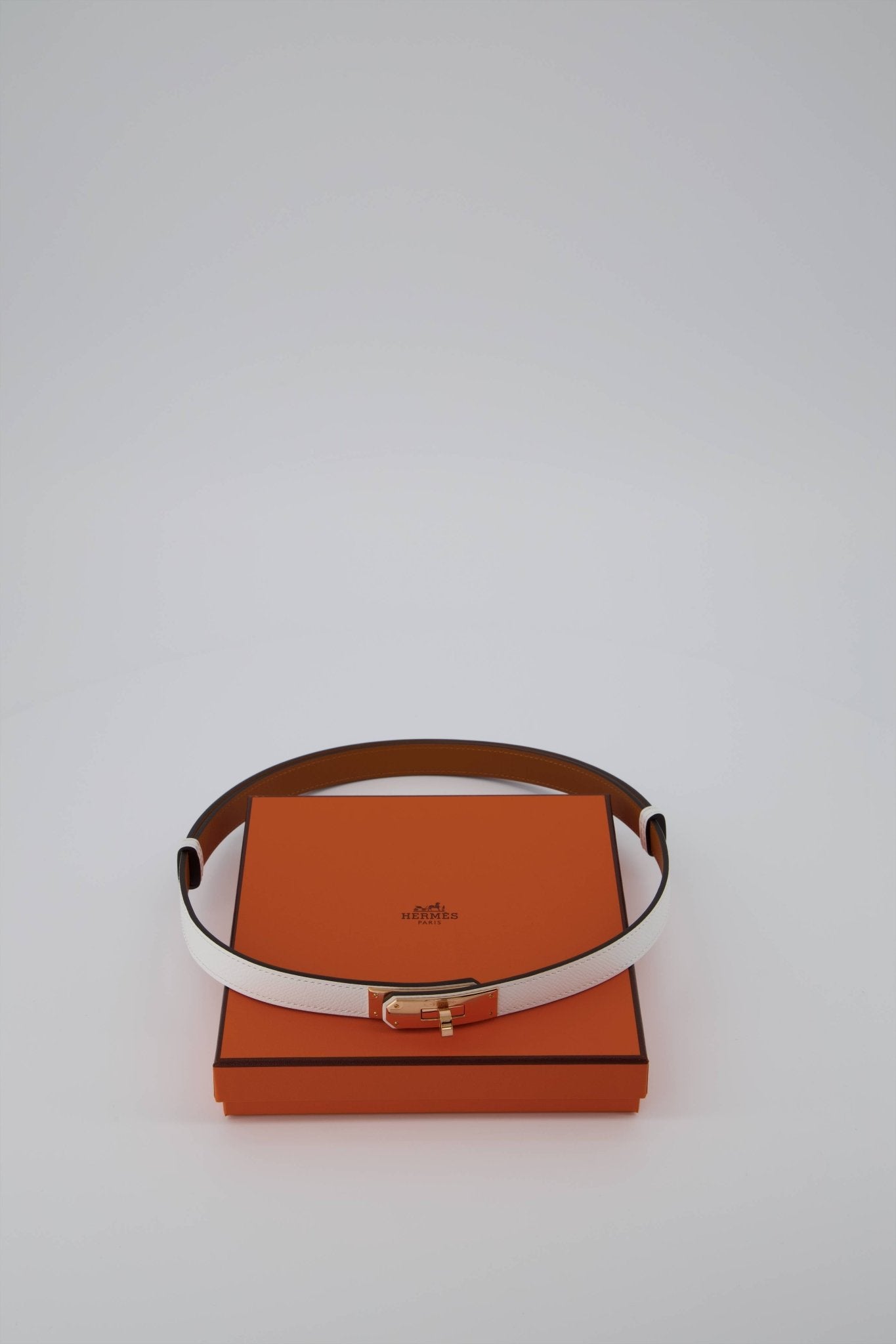 Hermes Kelly 18 White Epsom Leather Belt With Rose-gold Hardware – Bags Of  Personality