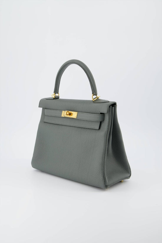 Hermès Kelly 28 Vert Amande Epsom with Gold Hardware - Bags