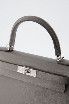 *Rare* Hermes Kelly 28 Sellier Handbag Gris Meyer Epsom Leather With Palladium Hardware. Investment Piece