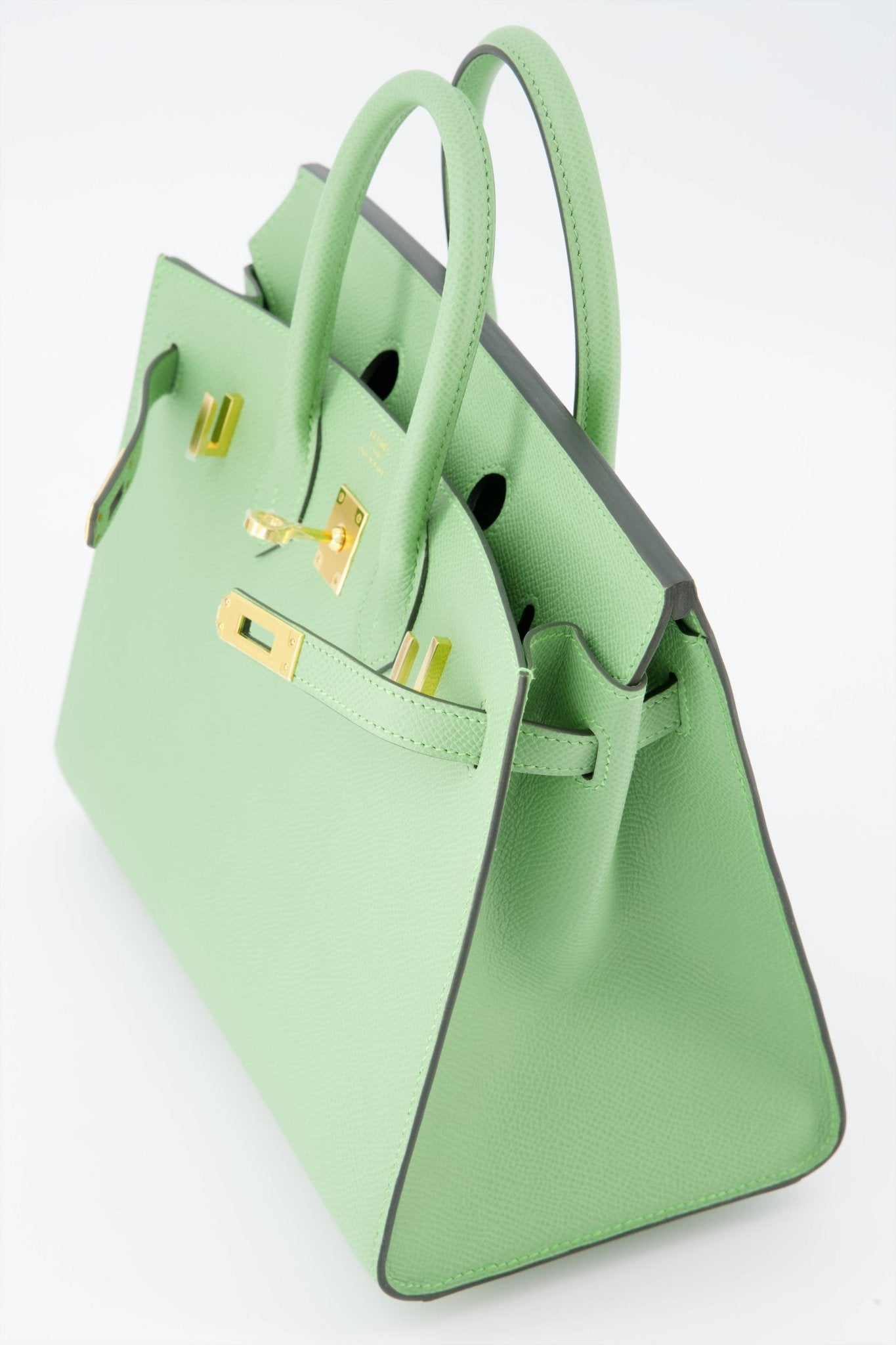 *Rare* Hermes Birkin 25 Sellier Handbag Vert Criquet Epsom Leather With Gold Hardware. Investment Piece